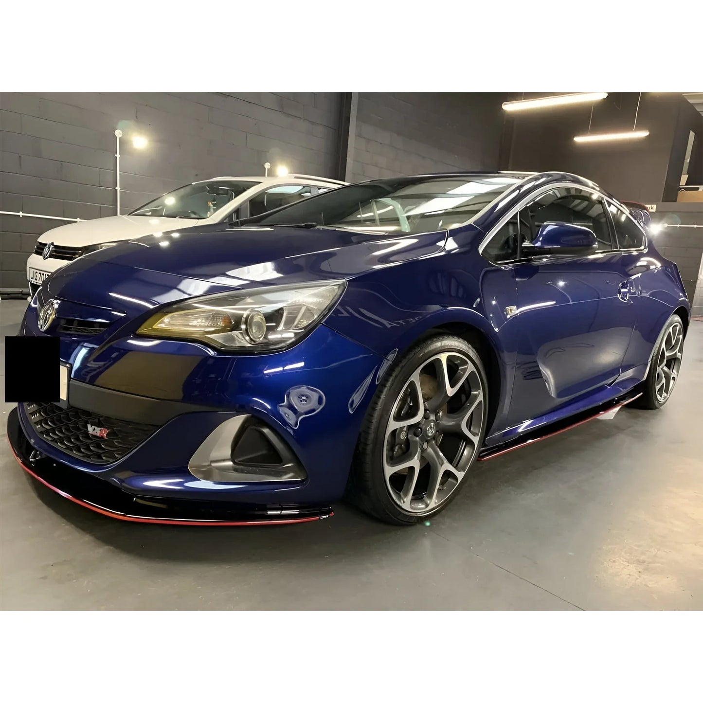 Astra J VXR Side Extensions & Rear Splitters