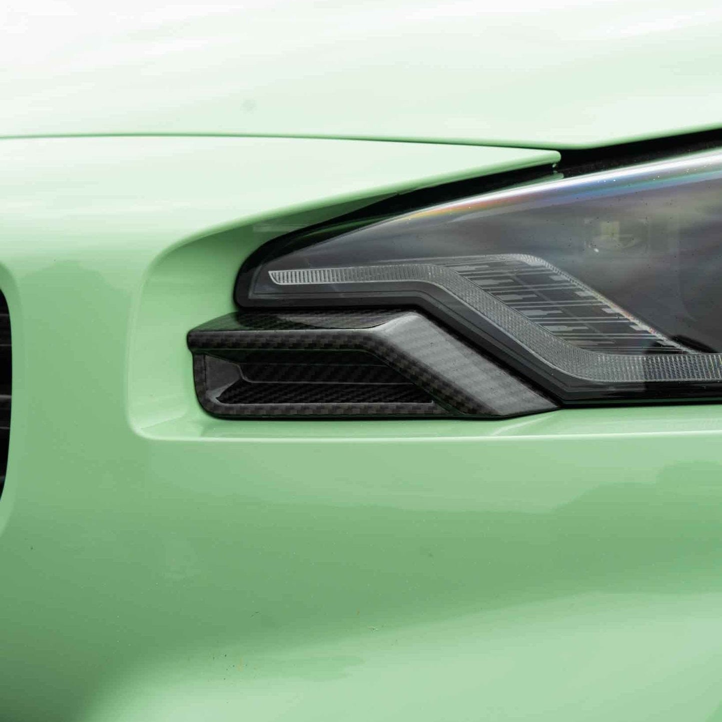 BMW M2 G87 2023+ Headlight/Headlamp Eyelids/Eyebrows Carbon Fibre/Carbon Fiber Overlay Trim Front Lamp Covers OEM+ Styling Upgrade | CT Design