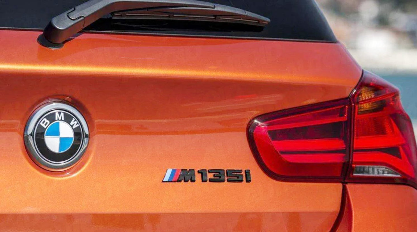 GLOSS BLACK REAR MODEL BADGE FOR BMW 1 SERIES M135I (F20 F21 F40)
