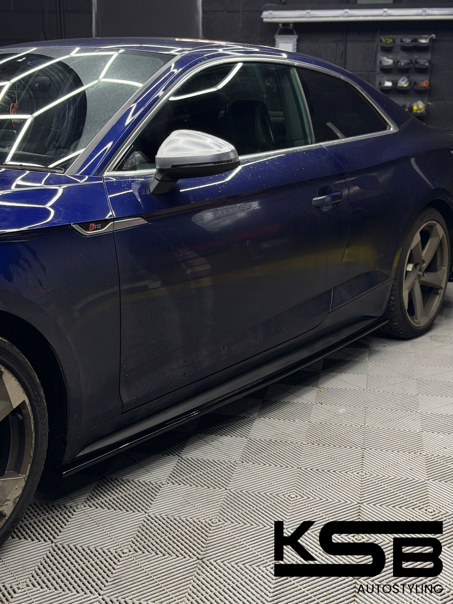 Audi A5/S5 B9 (2016-2019) Front Splitter & Side Skirts