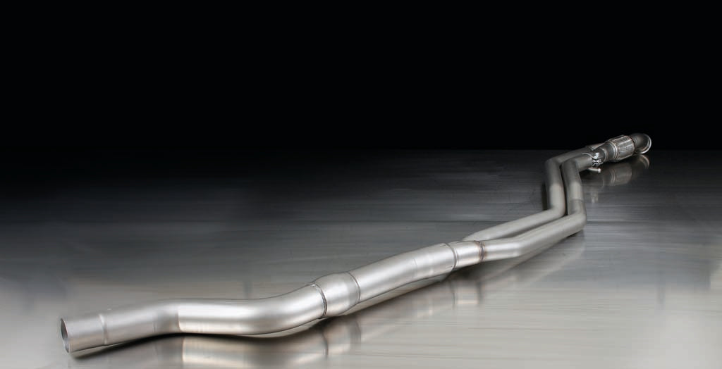 Resonated Cat back System with Racing Rear Silencer with Integrated valves using that use the OE valve control system from BMW with 2 tail pipes with 84 mm diameter tip. The tips are Street Race Black Chrome, straight, carbon insert. 2 tail pipes Ã˜ 84 mm Street Race Black Chrome, straight, carbon insert. Diameter 84mm. For BMW 1 Series F20/F21, LCI M135i, 240 kW, N55B30 2012-15