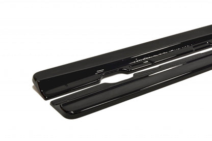 Maxton Design - SIDE SKIRTS DIFFUSERS CHEVROLET CAMARO V SS - US VERSION (PREFACE) (2009-13)
