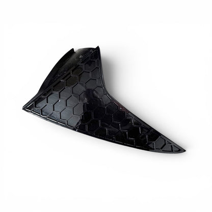 Ford Focus MK4 & MK4.5 (All Models) Rear Window Side Cover (Hex Design) - Hatchback Only