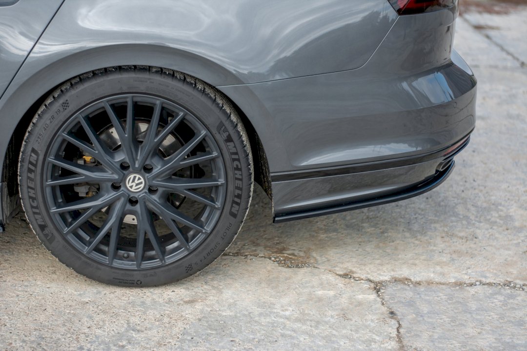 Maxton Design - REAR SIDE SPLITTERS VOLKSWAGEN PASSAT R-LINE B8 (2015-19)