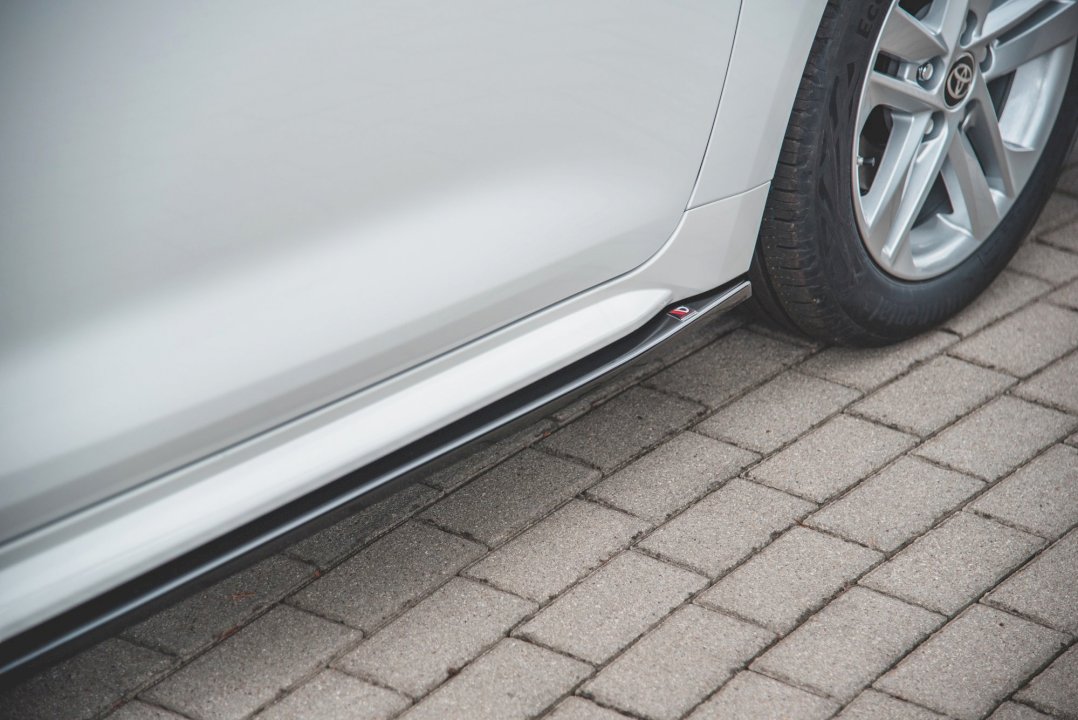 Maxton Design - SIDE SKIRTS DIFFUSERS TOYOTA COROLLA MK12 TOURING SPORTS (2019-2023)