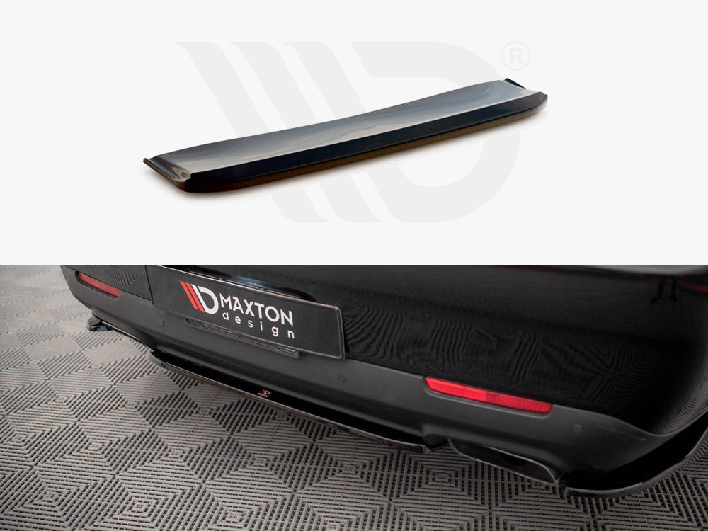 Maxton Design - CENTRAL REAR SPLITTER DODGE CHALLENGER RT MK3 FACELIFT (2014-)