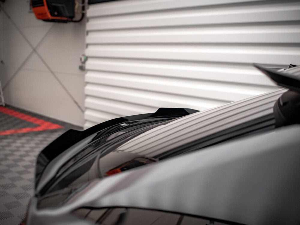 Maxton Design - LOWER SPOILER CAP LAMBORGHINI URUS MK1
