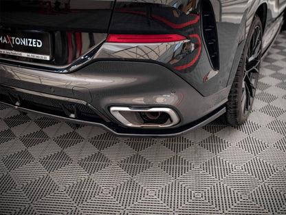 Maxton Design - CENTRAL REAR SPLITTER (VERTICAL BARS) V.2 BMW X6 M-PACK G06
