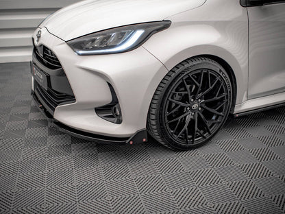 Maxton Design - FRONT SPLITTER V.1 + FLAPS TOYOTA YARIS MK4