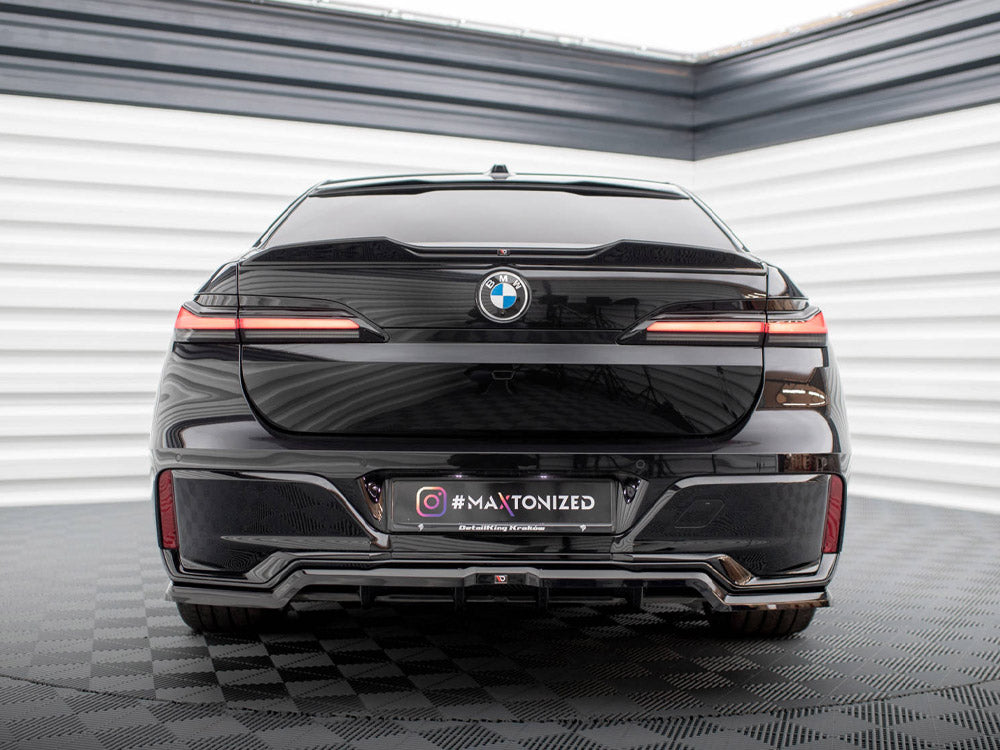 Maxton Design - CENTRAL REAR SPLITTER (VERTICAL BARS) BMW 7 M-PACK G70