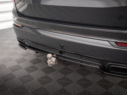 Maxton Design - CENTRAL REAR SPLITTER (VERTICAL BARS) VOLVO XC90 R-DESIGN MK2 FACELIFT