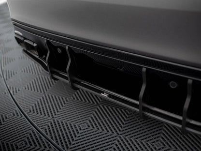 Maxton Design - STREET PRO REAR DIFFUSER MERCEDES-AMG C63 SEDAN / ESTATE W205 FACELIFT