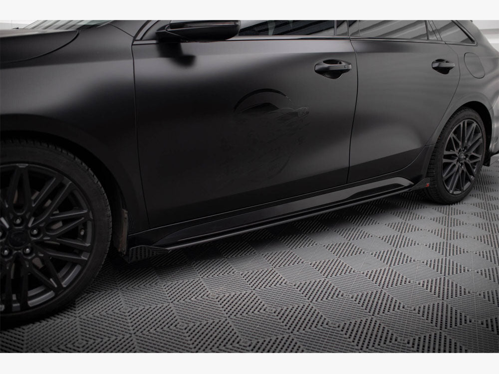Maxton Design - Side Flaps Kia Proceed GT / GT-Line Mk1 Facelift / Ceed GT Mk3 Facelift