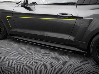 Maxton Design - Street PRO Side Skirts Diffusers + Flaps Ford Mustang GT Mk6