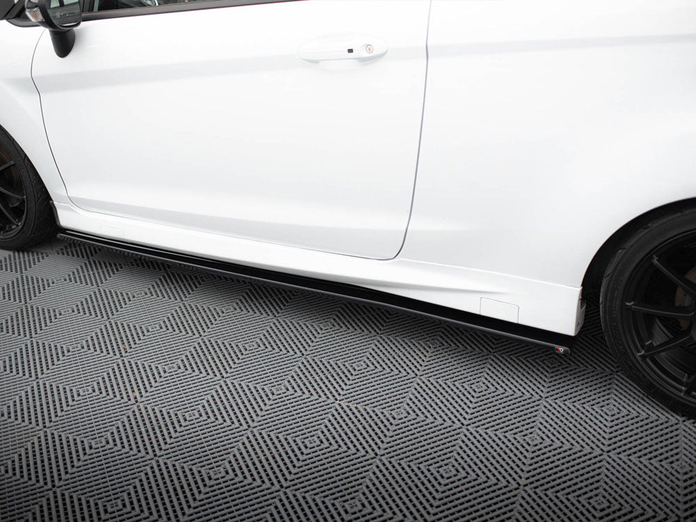 Maxton Design - Fiesta MK7 & 7.5 ST / Zetec S / ST Line side skirt diffusers