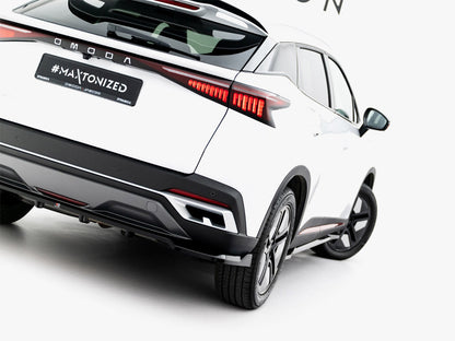 Maxton Design - Rear Splitter (Vertical Bars) Omoda 5 Mk1