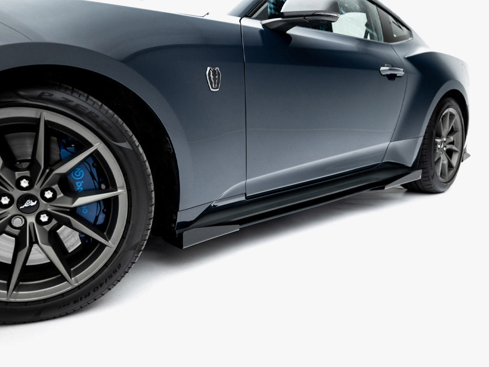 Maxton Design - Street PRO Side Skirts Diffusers + Flaps Ford Mustang Dark Horse Mk7