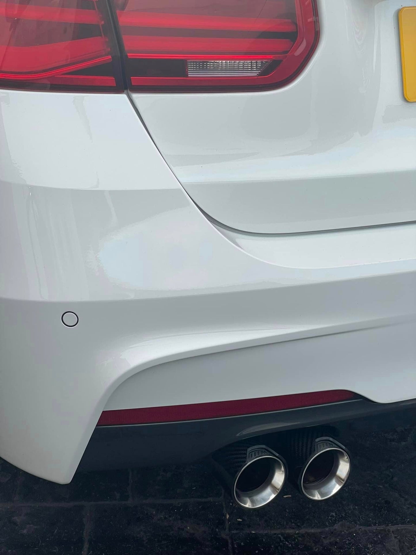 Pair of Blue BMW Exhaust tips for BMW's with a twin exit