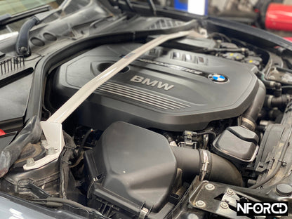 Ultra Racing Front Upper Strut Tower Brace Bar for BMW 1 Series F20 F21 & 2 Series F22 (M135i M140i M235i M240i) F2x Chassis Brace