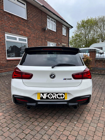 BMW 1 Series F20 F21 Carbon Fibre Rear Spoiler Wing – Boot/Tailgate Lip Spoiler for M135i M140i Hatchback 2011–2019 (Gloss Carbon Fiber, OEM+ Fitment, UK)