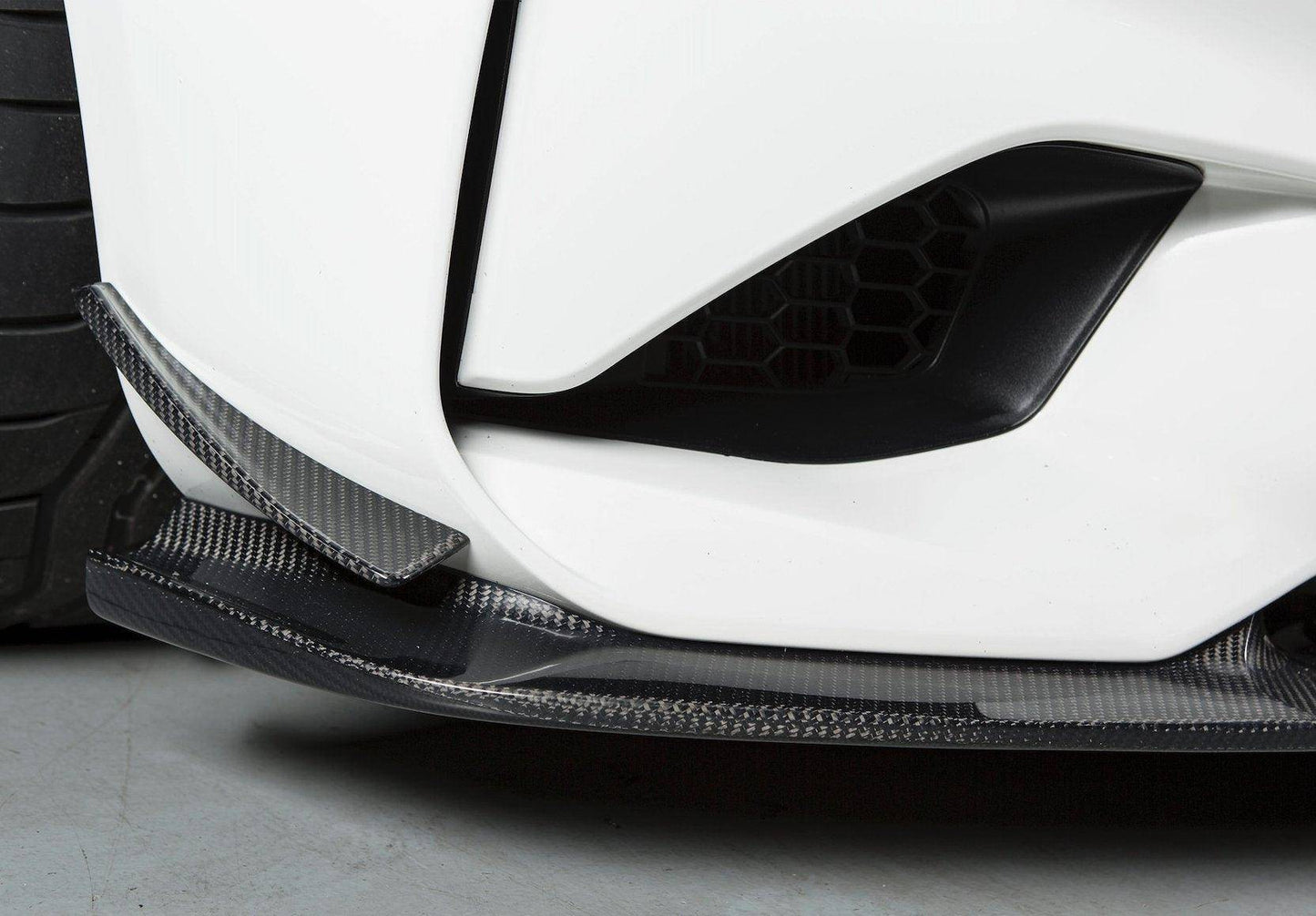 3DDesign Carbon Fibre Front Bumper Extensions / Canards / Dive Planes / Winglets for BMW M2 F87 (2015-2018 LCI Facelift) – Front Corner Splitter Aero Fins | Carbon Fiber Body Kit Add-Ons