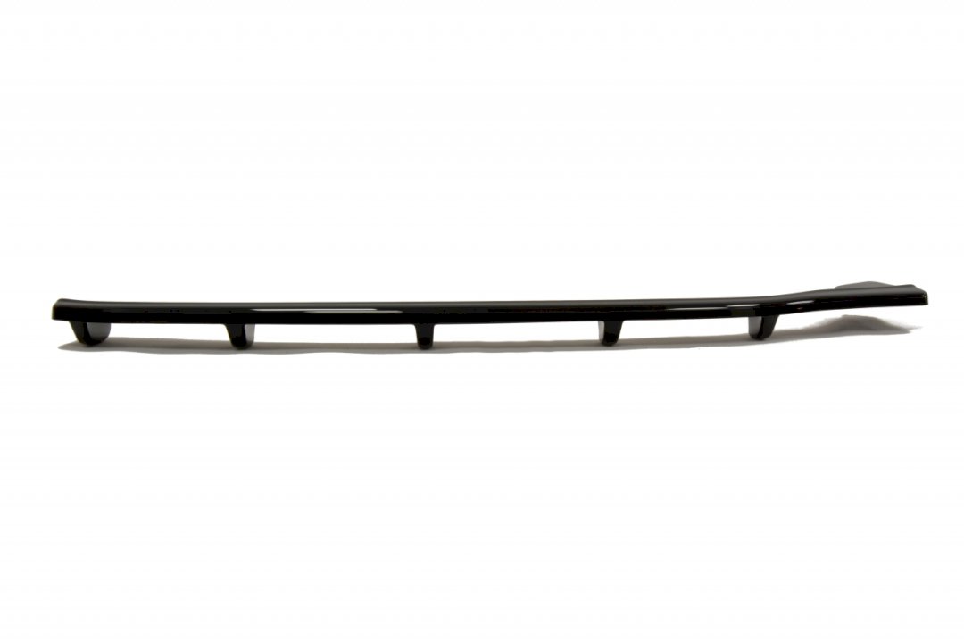 Maxton Design - Central Rear Splitter (Vertical Bars) BMW 3 E46 Coupe M-Pack