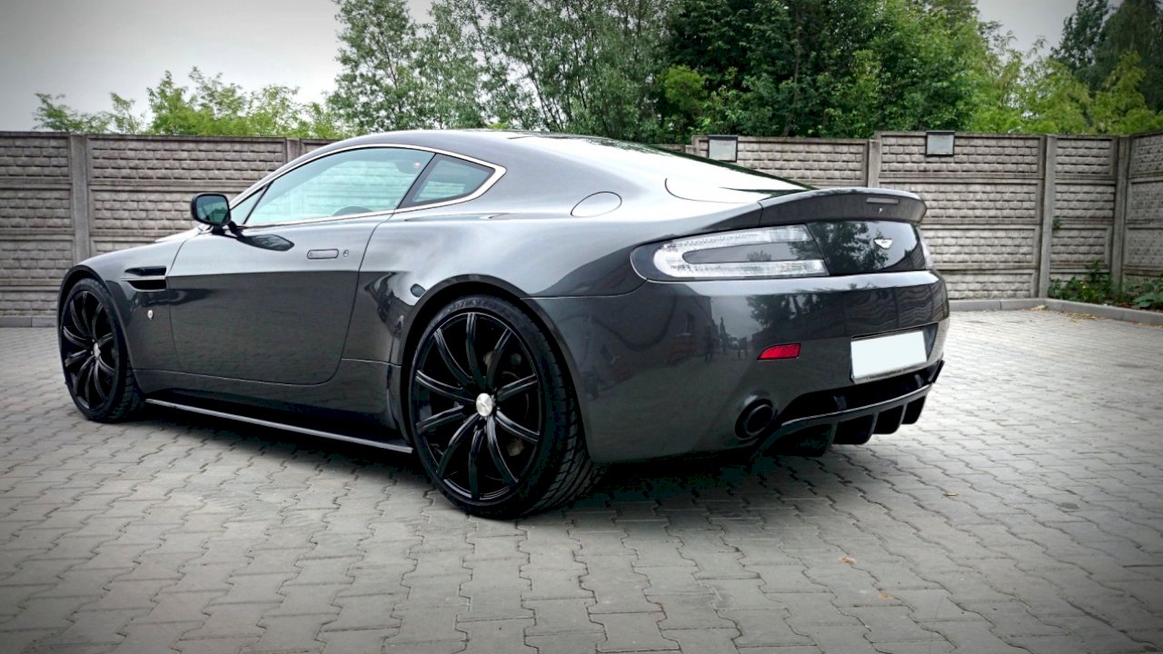 Maxton Design - SIDE SKIRT DIFFUSERS ASTON MARTIN V8 VANTAGE