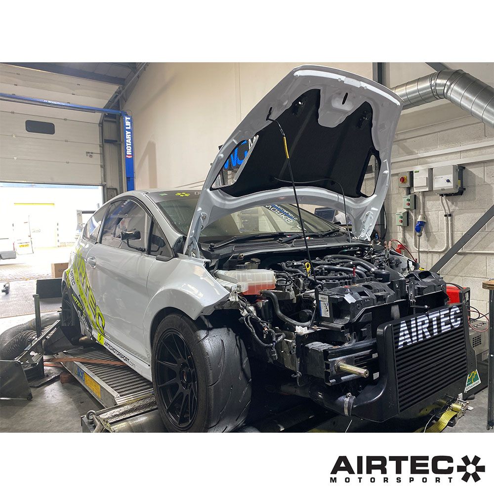 AIRTEC Motorsport Pro-Series Black Front Mount Intercooler Kit FMIC for Ford Fiesta ST180/ST200 1.6 EcoBoost Mk7 - Uprated Stepped Core Stage 3 Cooling Upgrade, Charge Air Cooler, Hybrid & Big Turbo Ready