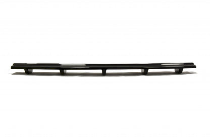 Maxton Design - CENTRAL REAR SPLITTER BMW 5 F11 M-PACK (FITS TWO SINGLE EXHAUST ENDS)