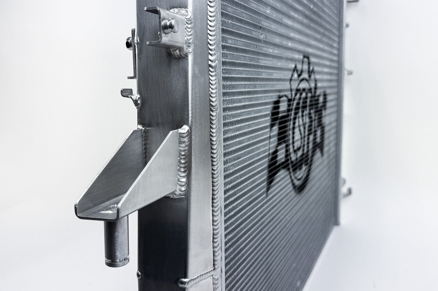 CSF Porsche 955/957 Cayenne High-Performance All-Aluminum Radiator