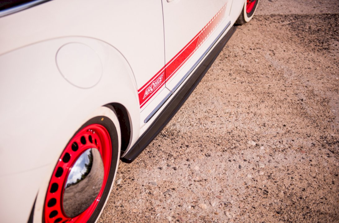 Maxton Design - SIDE SKIRTS DIFFUSERS VW BEETLE (2011-2015)