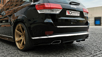 Maxton Design - CENTRAL REAR SPLITTER WITH VERTICAL BAR JEEP GRAND CHEROKEE WK2 SUMMIT (FACELIFT) (2013-2017)