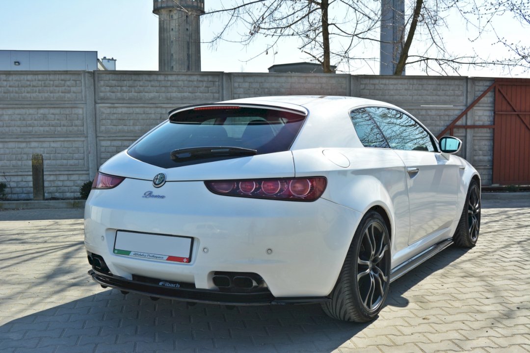 Maxton Design - CENTRAL REAR SPLITTER ALFA ROMEO BRERA (WITH VERTICAL BARS)