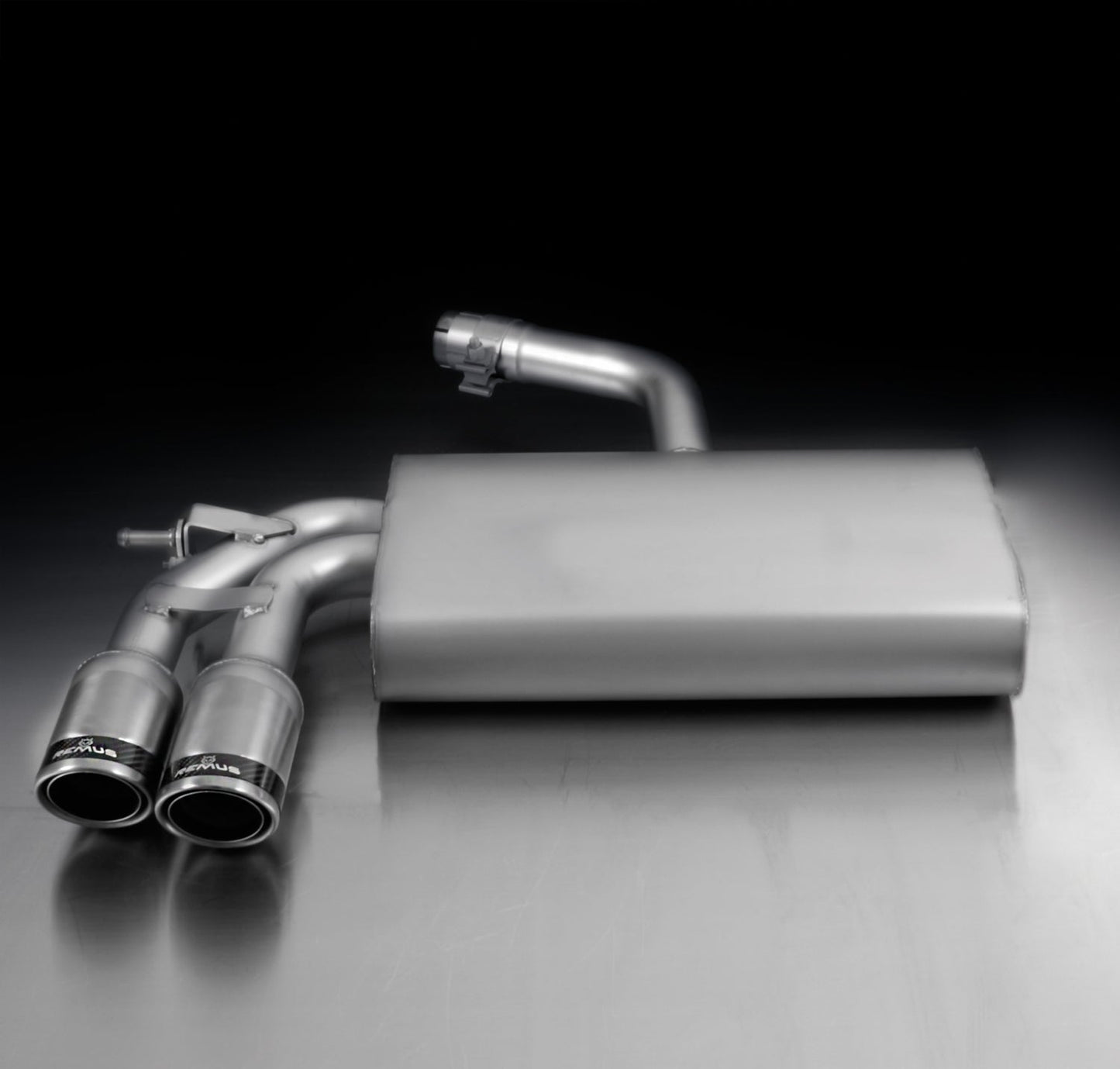 Remus Rear Silencer Left Back Box Exhaust with Twin 84mm Carbon Race Angled Tailpipes | Stainless Steel, EEC Approved | Fits Volkswagen Scirocco Mk3 1.4 TSI CAVD (118 kW) 2008+ | Non-GPF