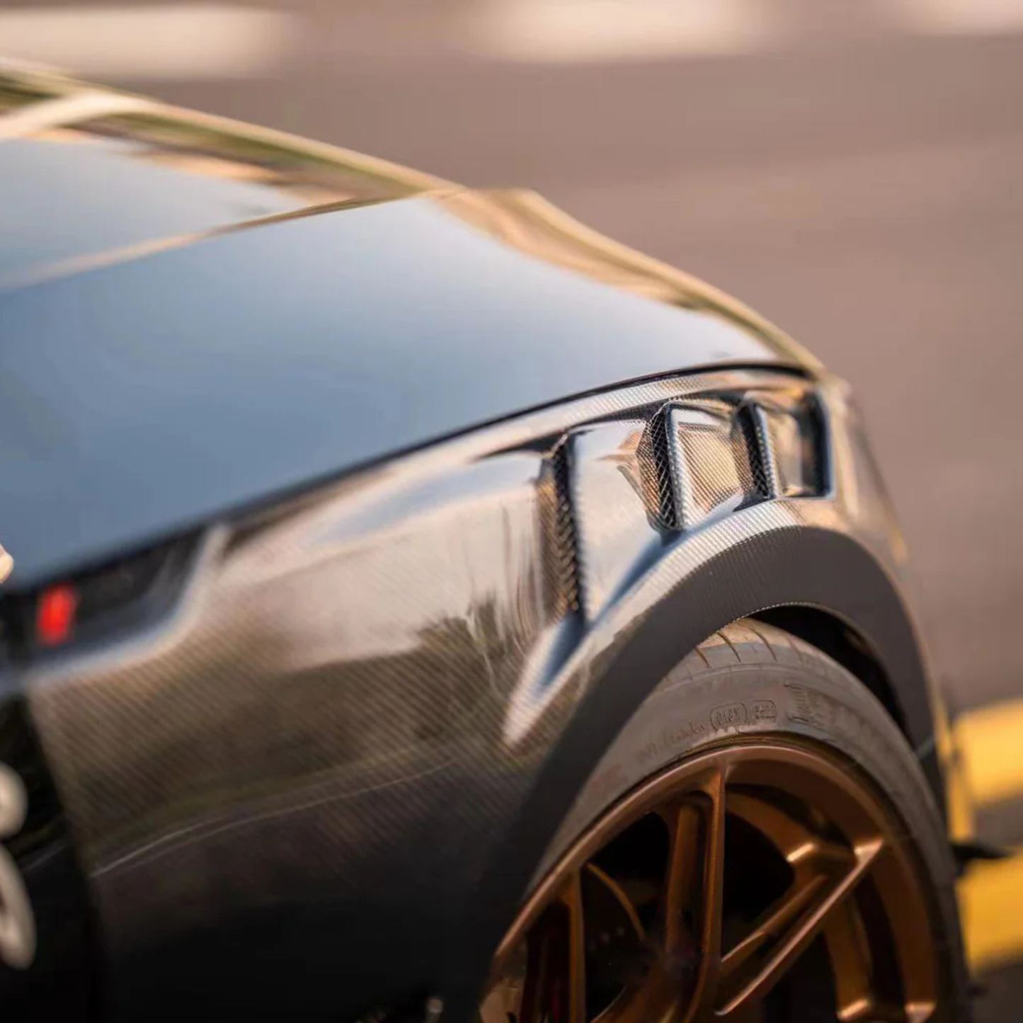 Audi RS5 B9.5 Carbon Fibre Front Fender Replacement