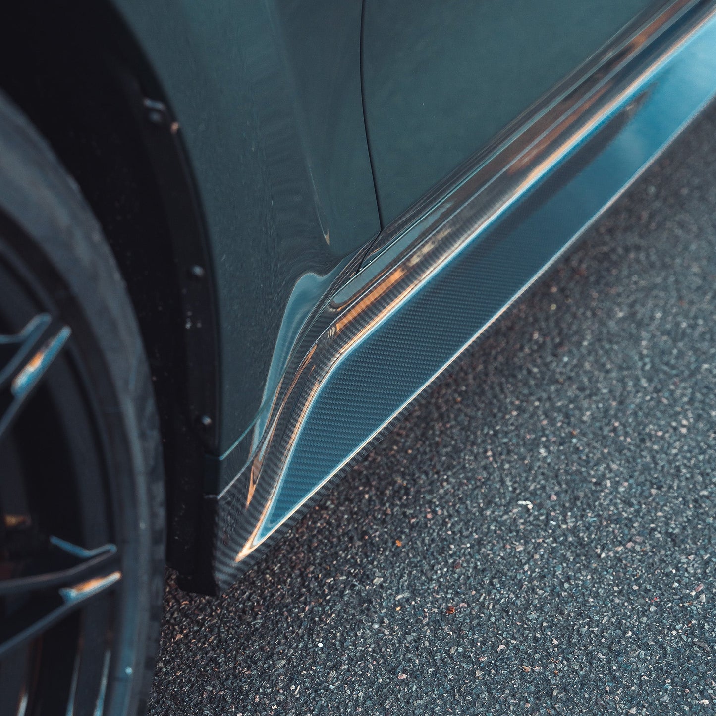 CT Carbon Pre-Preg Carbon Fibre/Carbon Fiber Side Skirt Replacement V3 for BMW M3 G80 Saloon (2021+) & G81 Touring (2022+) – Aero Sills, Side Skirt Extensions, Side Blades, Rocker Panel/Sill Extensions (Dry Carbon)