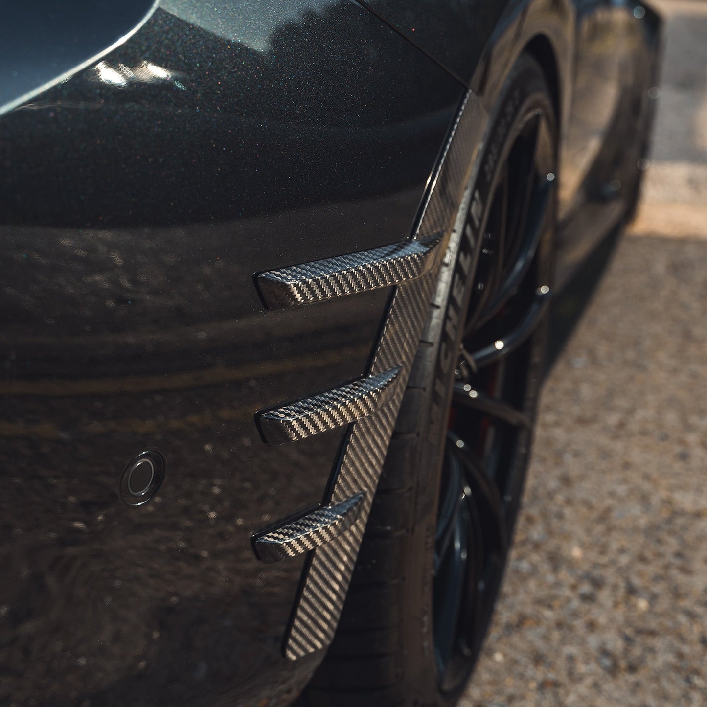 BMW M2 Coupe G87 2023+ Carbon Fibre Rear Quarter Garnish / Side Fender Wing Moulding/Molding – CT Carbon Wheel Arch Trim, Quarter Panel Accent, Pre-Preg High Gloss Overlay Covers