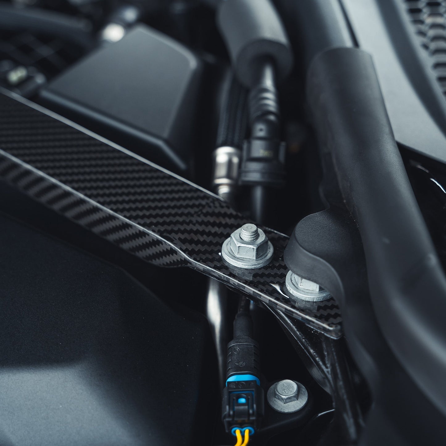 CT Carbon Prepreg Carbon Fibre/Fiber Front Upper Strut Brace/Bar for BMW M2 M3 M4 G-Series (G87 G80 G81 G82 G83, S58) - Tower Brace Shock Tower Cross Brace Engine Bay Under Bonnet OEM+ Direct Fit
