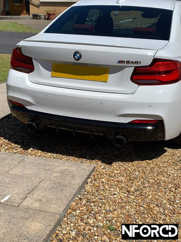 Forged Carbon Fibre Exhaust Tips for BMW - Silver Accents | M Performance Style Tailpipe Trims/Covers | Slip-On Clamp Fit End Tips | 63-67mm & 67-72mm Inlet | Marbled Carbon Tailpipe Finishers | UK Stock