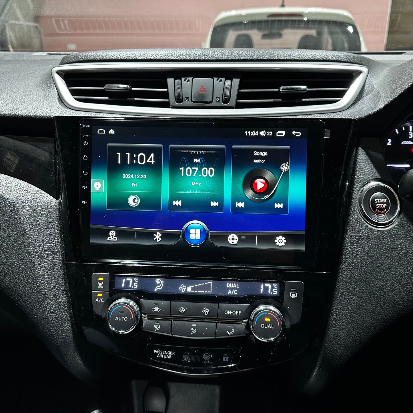 Nissan Qashqai / X-Trail Rogue T32 Apple Carplay / Android Auto 10" Stereo Upgrade (2013-20)