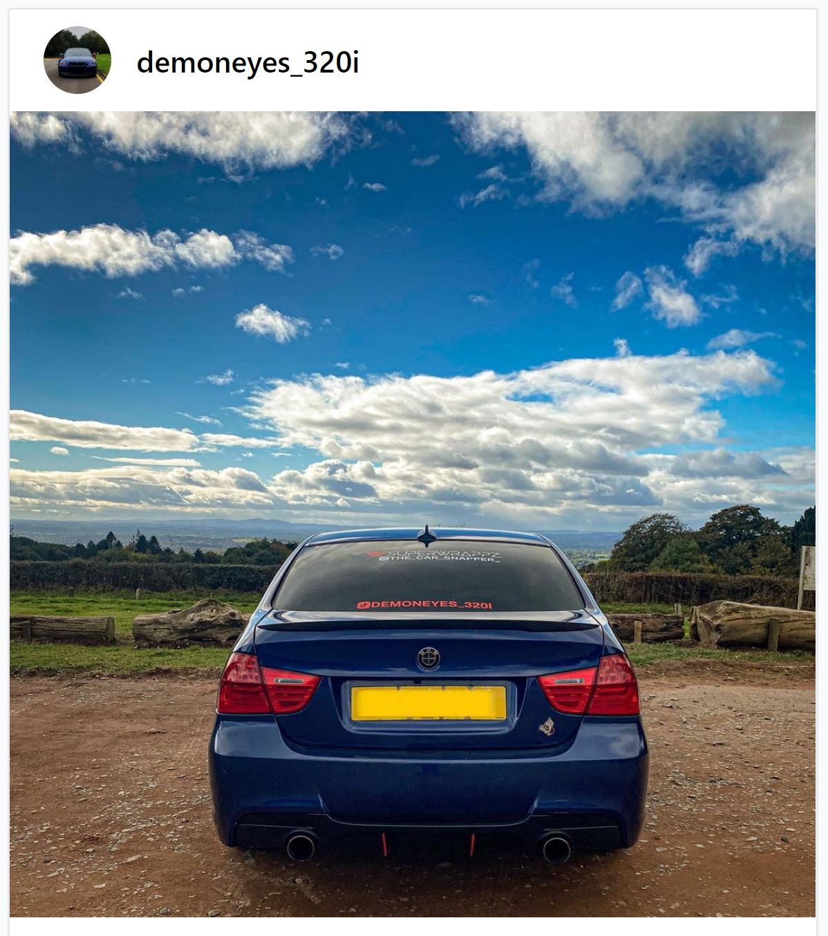 BMW Roundel Overlay Kit – Gloss Black Carbon-Look Badge/Emblem Logo Vinyl Skins, Decals & Covers for Bonnet/Hood, Boot/Trunk, Steering Wheel and Wheel Centre Caps