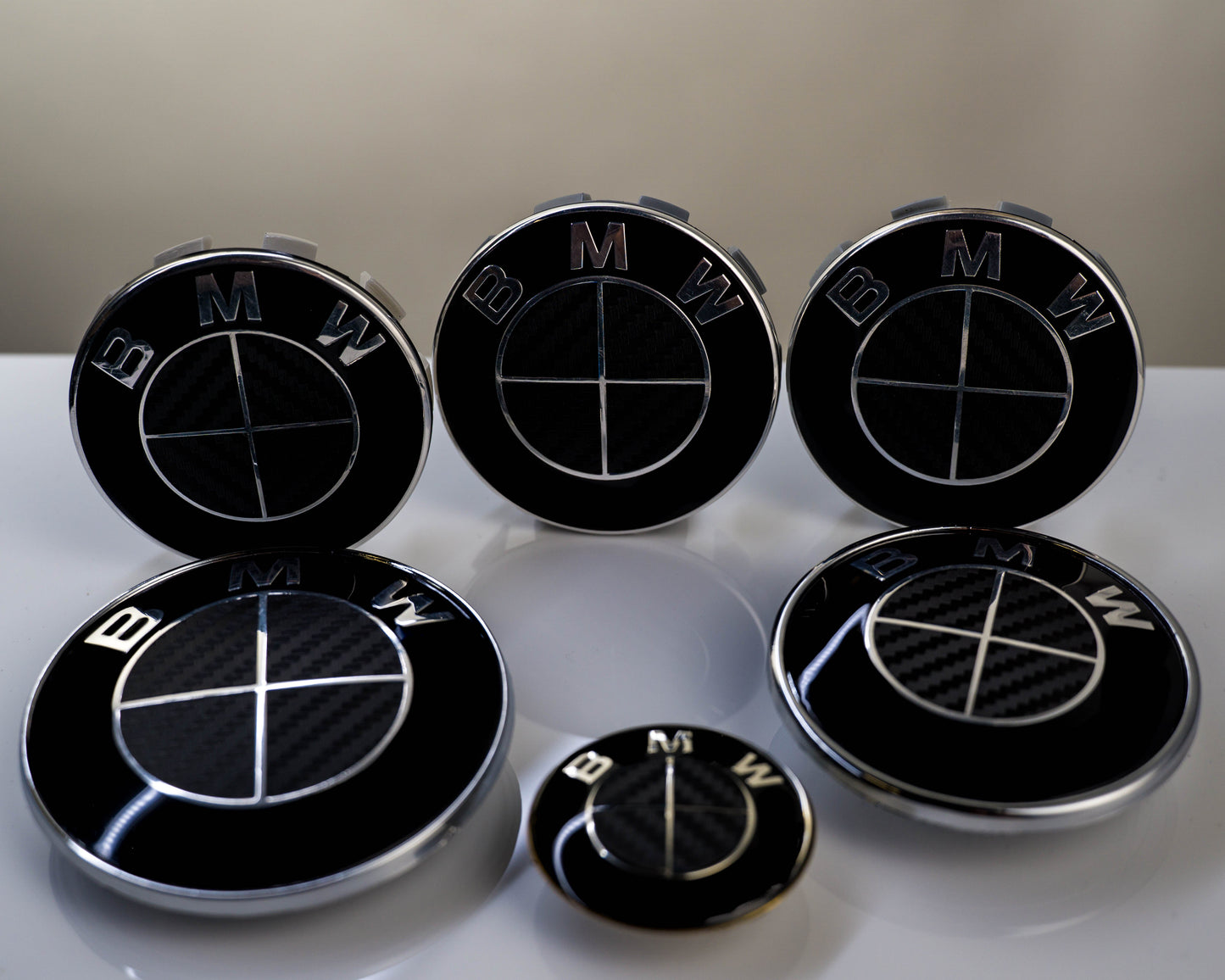 BMW Roundel Overlay Kit – Gloss Black Carbon-Look Badge/Emblem Logo Vinyl Skins, Decals & Covers for Bonnet/Hood, Boot/Trunk, Steering Wheel and Wheel Centre Caps