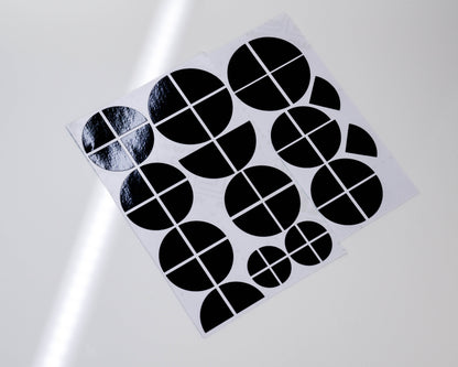 BMW Black Roundel Overlay Kit – Piano Gloss Black Badge/Emblem Logo Covers Decals (Bonnet, Boot, Steering Wheel, Wheel Centre Caps) Vinyl Blackout Roundel Delete De‑Blue Stickers Skin – Made in UK