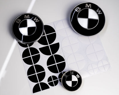 BMW Roundel Overlay Skins Kit – Gloss Piano Black & White Badge Emblem Stickers | Bonnet, Boot, Steering Wheel & Wheel Centre Cap Decals | Roundel Logo Covers Wrap | Monochrome Vinyl, Air‑Release, Removable | UK Made