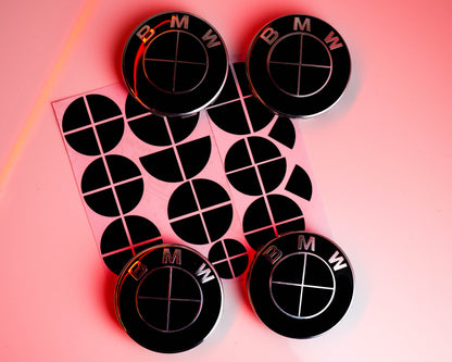 BMW Black Roundel Overlay Kit – Piano Gloss Black Badge/Emblem Logo Covers Decals (Bonnet, Boot, Steering Wheel, Wheel Centre Caps) Vinyl Blackout Roundel Delete De‑Blue Stickers Skin – Made in UK