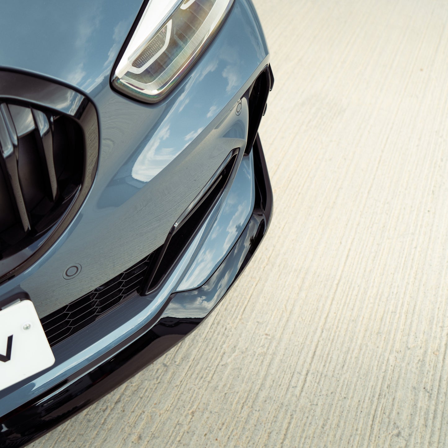 BMW 1 Series F40 2020+ Gloss/Piano Black Body Kit – M Performance/M Sport Style Aero Pack by CT Carbon / CT BLAK | Front Splitter Lip + Rear Diffuser Valance + Boot/Tailgate Spoiler | ABS Black Pack Exterior Styling Upgrade | Shadowline Compatible