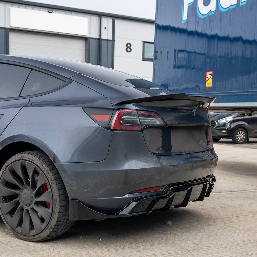 Tesla Model 3 Gloss/Piano Black Body Kit (2017+) – BLAK by CT Carbon | Blackout Black Pack Aero Styling with Front Lip Splitter, Side Skirts, Rear Diffuser & Boot/Trunk Spoiler | OEM+ Shadowline Upgrade