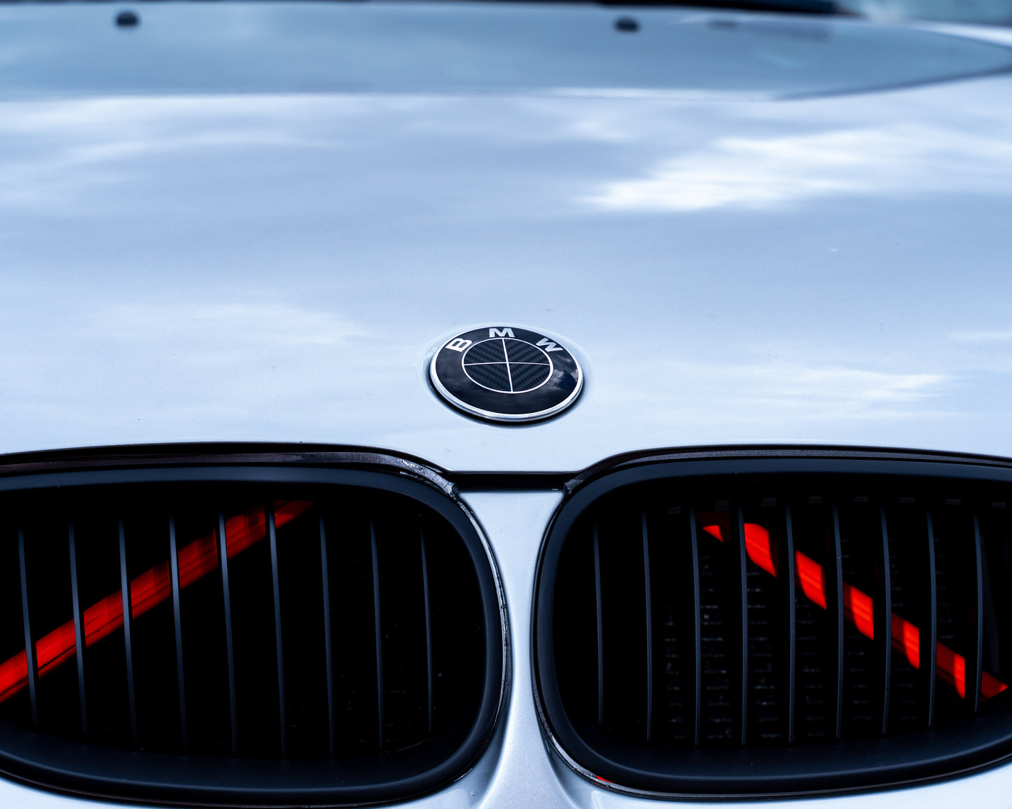 BMW Roundel Overlay Kit – Gloss Black Carbon-Look Badge/Emblem Logo Vinyl Skins, Decals & Covers for Bonnet/Hood, Boot/Trunk, Steering Wheel and Wheel Centre Caps