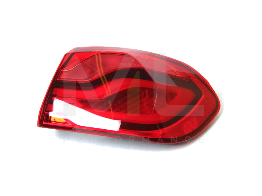 Genuine BMW Rear Right Outer Tail Light / Tail Lamp Brake Light Cluster (Driver Side Offside) - 4 Series F32 F33 F36 Gran Coupe & M4 F82 F83 LCI 2013-2019 - OEM 63218496524 - RHS Quarter Panel Rear Light for 420d 430i 440i UK RHD