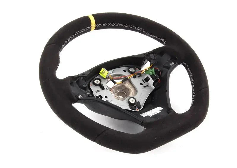 Genuine BMW Sport Steering Wheel E8x E9x & X1 E84 (1 & 3 Series) – Yellow Centre Marker – OEM 32302157307 – M Sport Style Upgrade/Retrofit Replacement – Non‑Paddle, Airbag Compatible – Fits E81 E82 E87 E88 E90 E91 E92 E93 – incl. 130i, 335i, X1 35ix